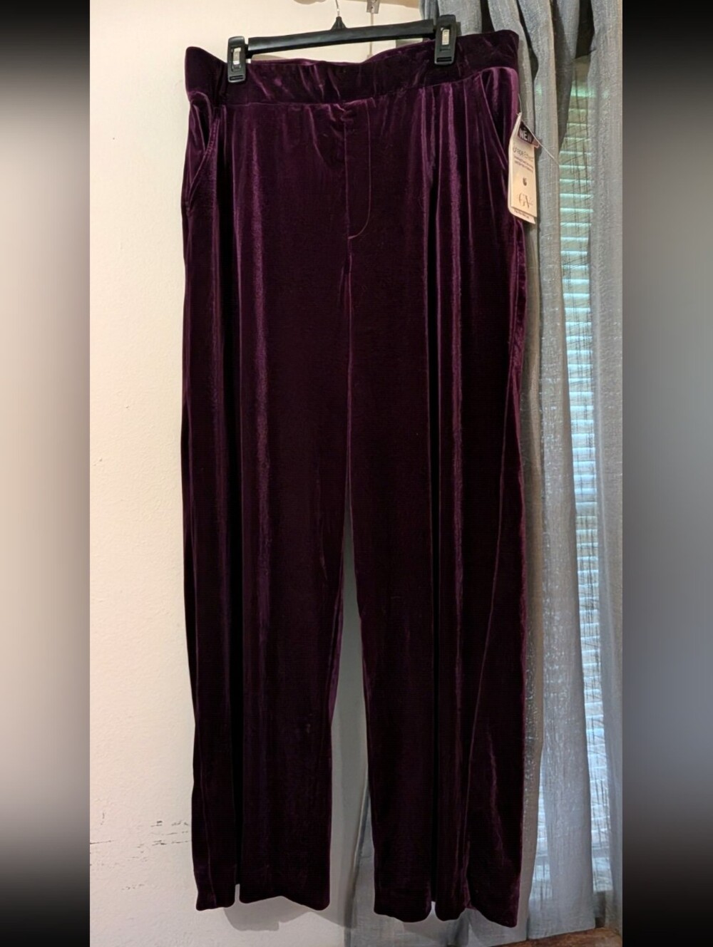 NWT Purple Velvet Wide Leg Pants Shape Effect by Gloria Vanderbilt Size 16